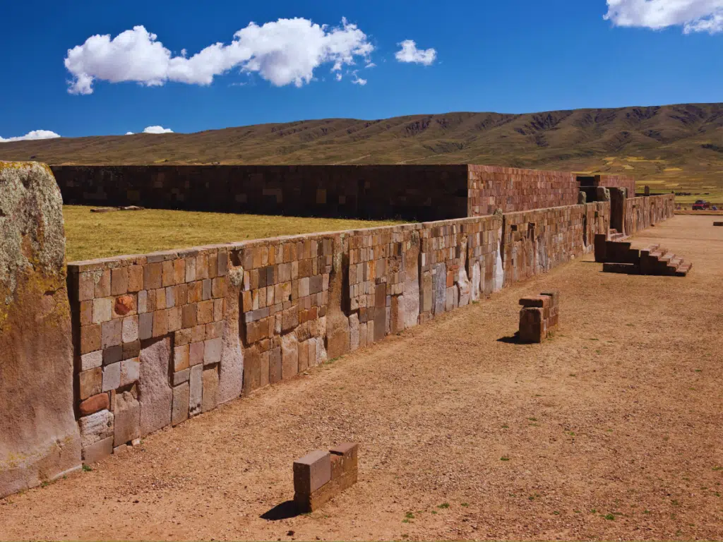 tiwanaku la paz bolivia