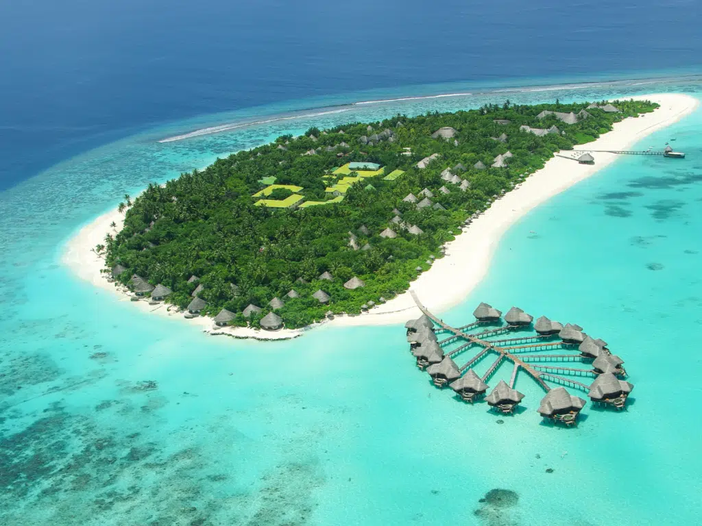 is maldives expensive