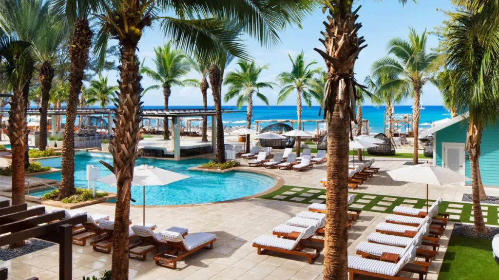 grand cayman resorts
