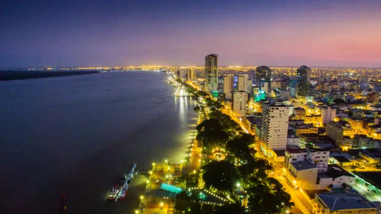 Guayaquil, Ecuador: Travel Guide to Ecuador’s Coastal Capital [in 2024]