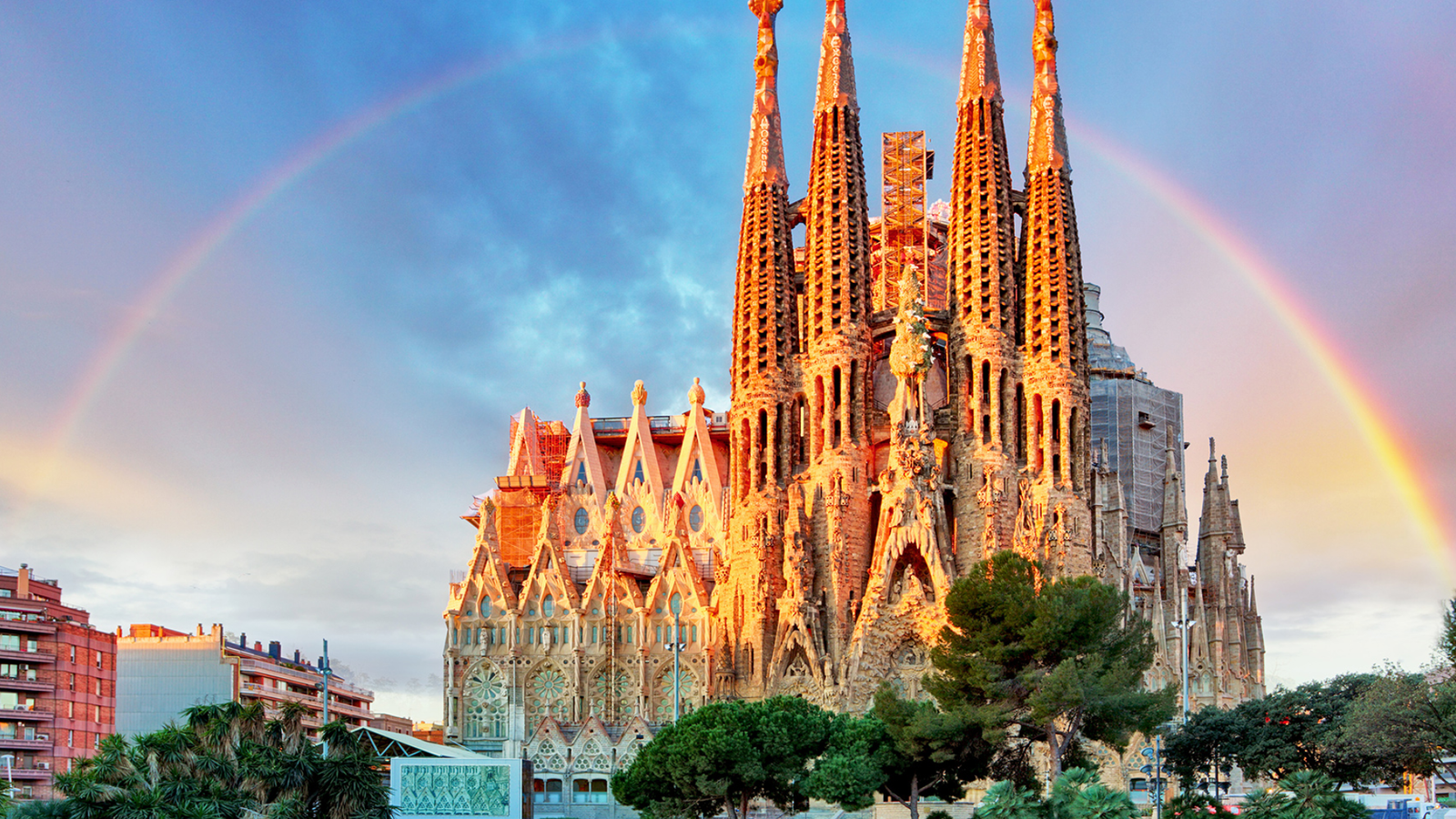 Gaudí's Modernist Masterpieces