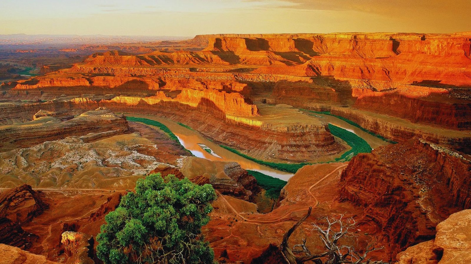10. Visit Dead Horse Point State Park