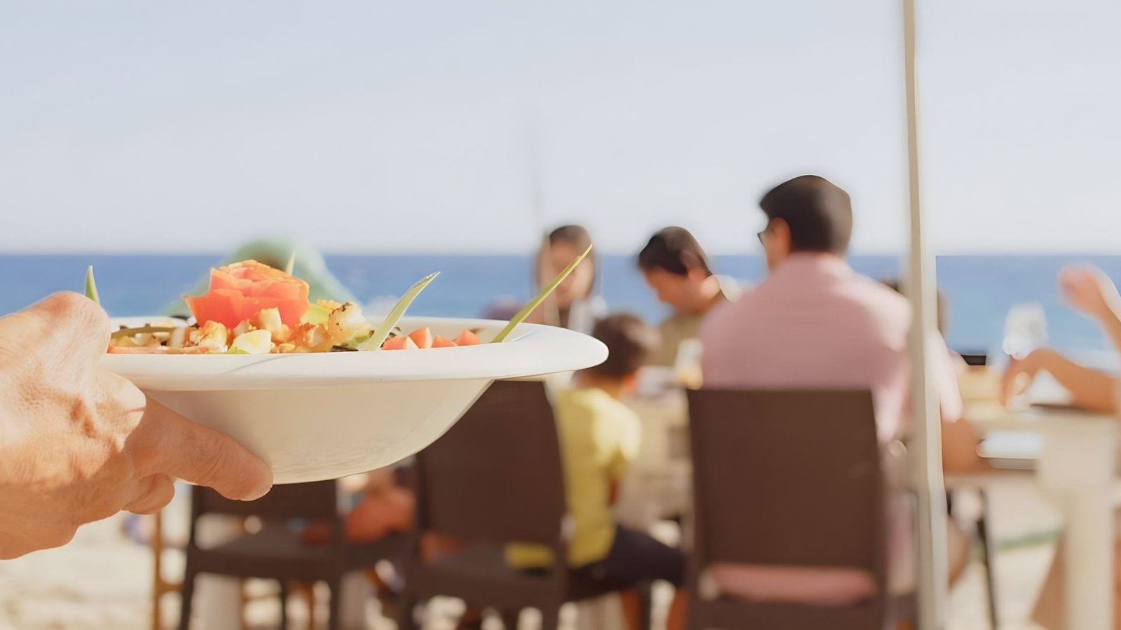 Food, Dining & Island Life