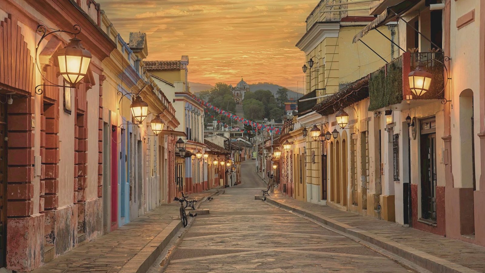 Wander the Colorful Streets of the Historic Center