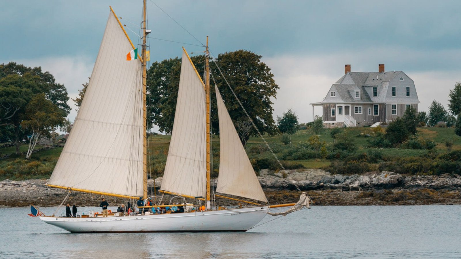 Getting to Peaks Island